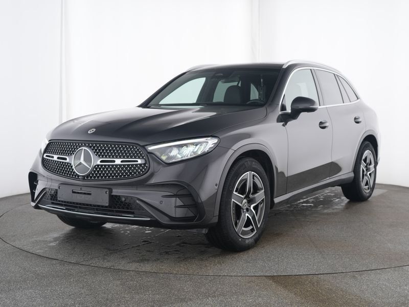 Mercedes-Benz GLC 200 2026 г. Серый, пробег 29227 км