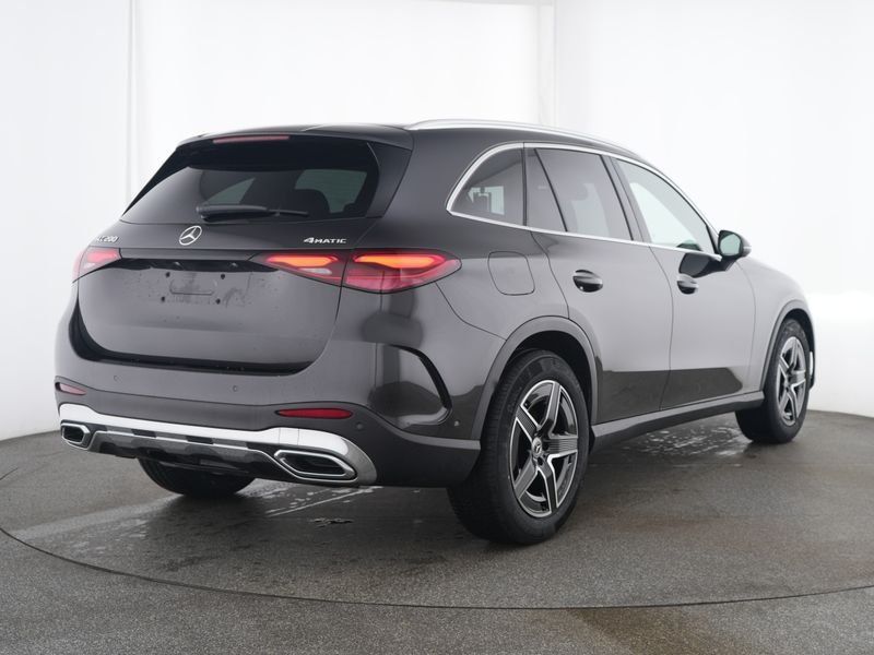 Mercedes-Benz GLC 200 2026 г. Серый, пробег 29227 км