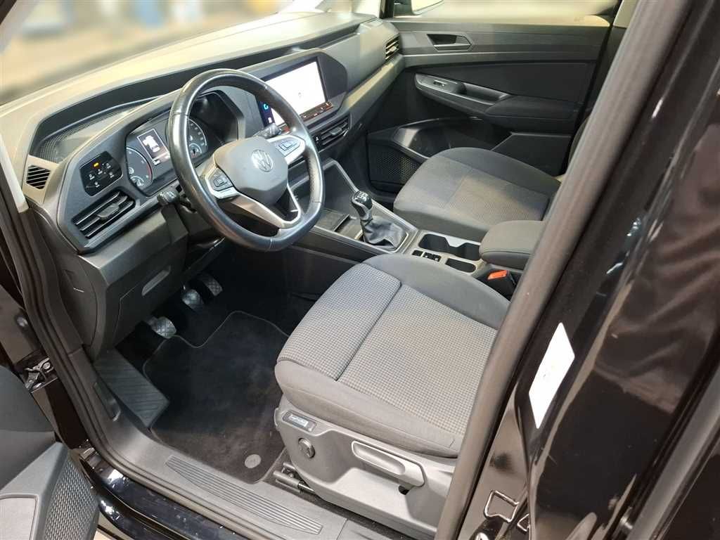 Volkswagen Caddy 2023 г. Чёрный, пробег 45176 км