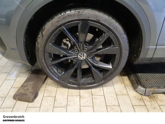 Volkswagen T-Roc 2022 г. Серый, пробег 42013 км