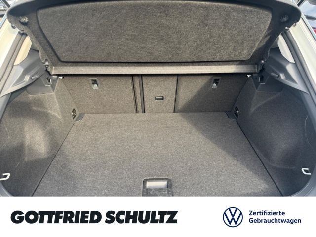 Volkswagen T-Roc 2022 г. Белый, пробег 28797 км