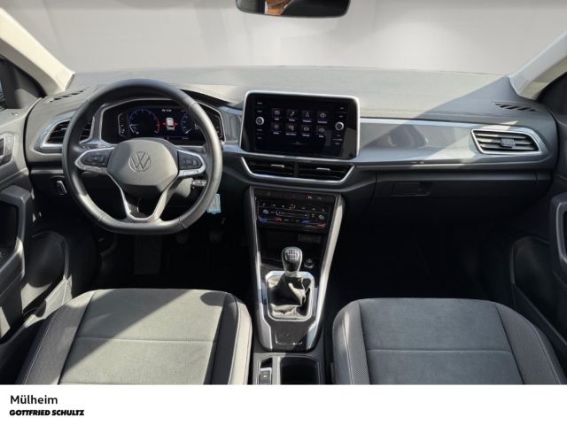 Volkswagen T-Roc 2022 г. Серый, пробег 29936 км