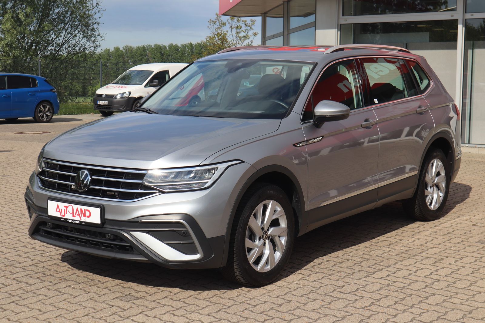 Volkswagen TIGUAN ALLSPACE 2025 г. Серебристый, пробег 34802 км