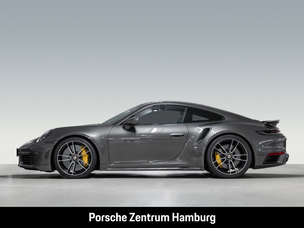 Porsche 992 2021 г. Серый, пробег 33336 км