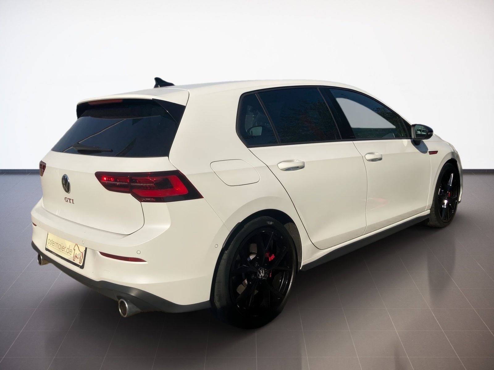 Volkswagen Golf 2022 г. Белый, пробег 48364 км
