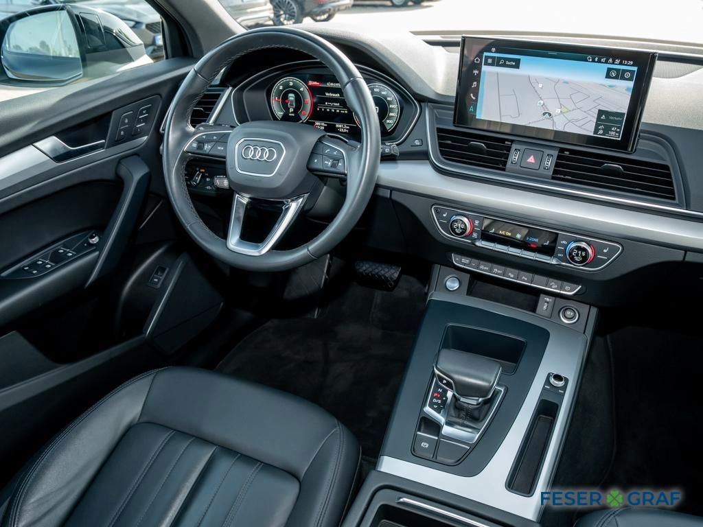 Audi Q5 2022 г. Чёрный, пробег 38517 км