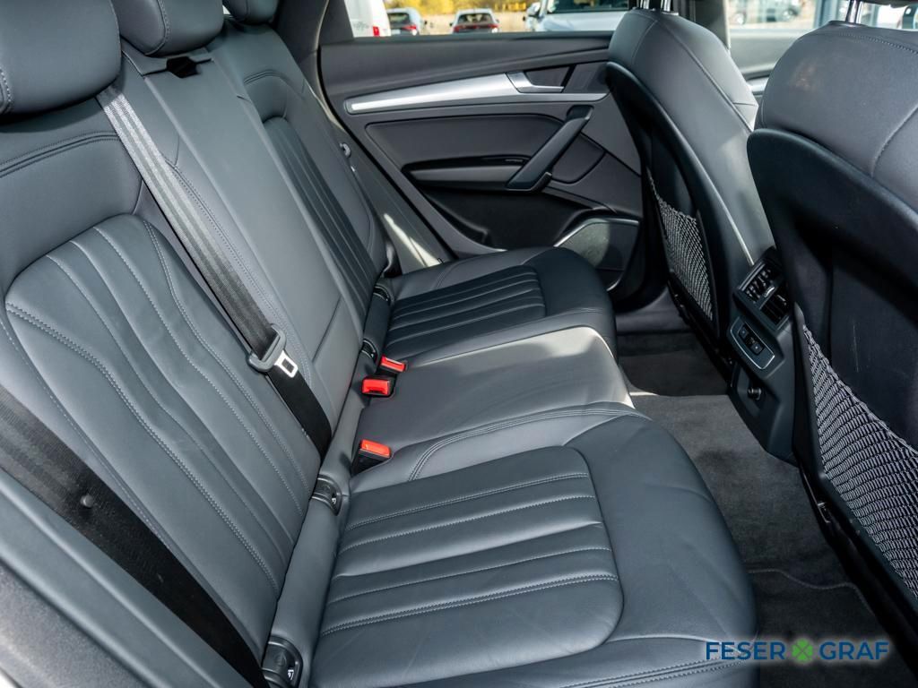Audi Q5 2022 г. Чёрный, пробег 38517 км