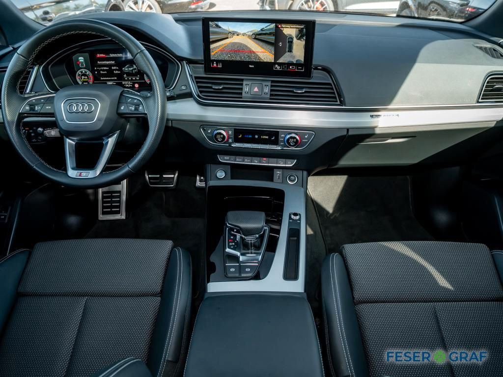 Audi Q5 2025 г. Серый, пробег 19642 км