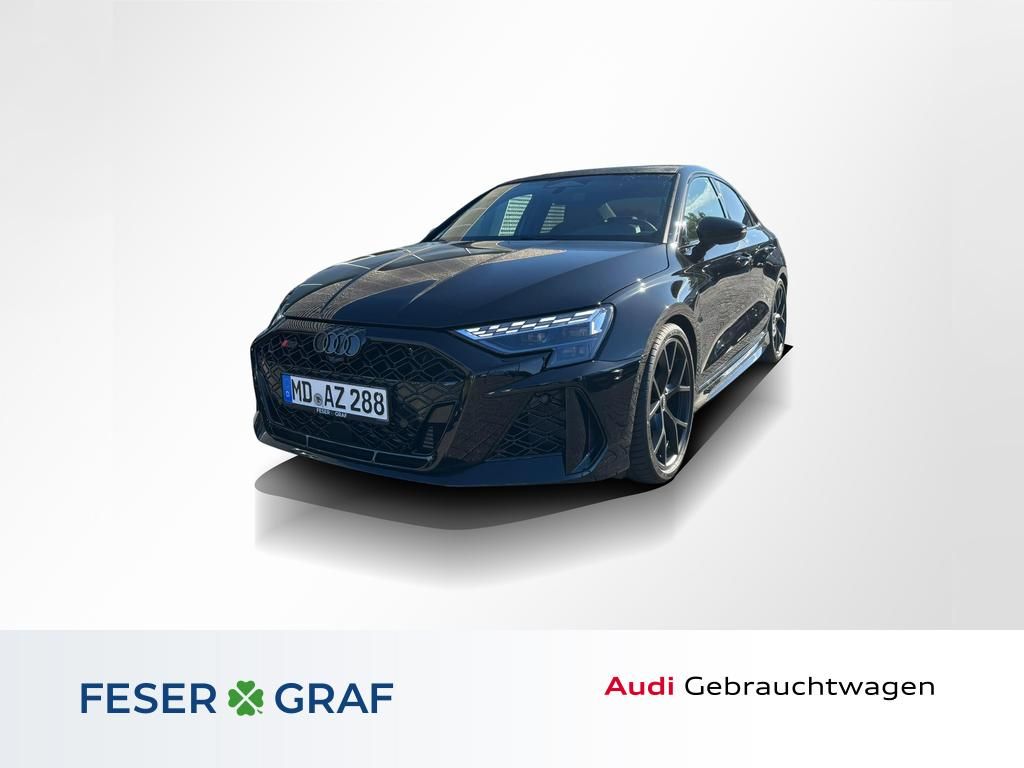 Audi RS3 2026 г. Чёрный, пробег 2000 км