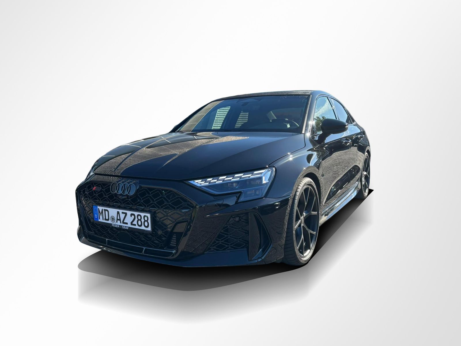 Audi RS3 2026 г. Чёрный, пробег 2000 км