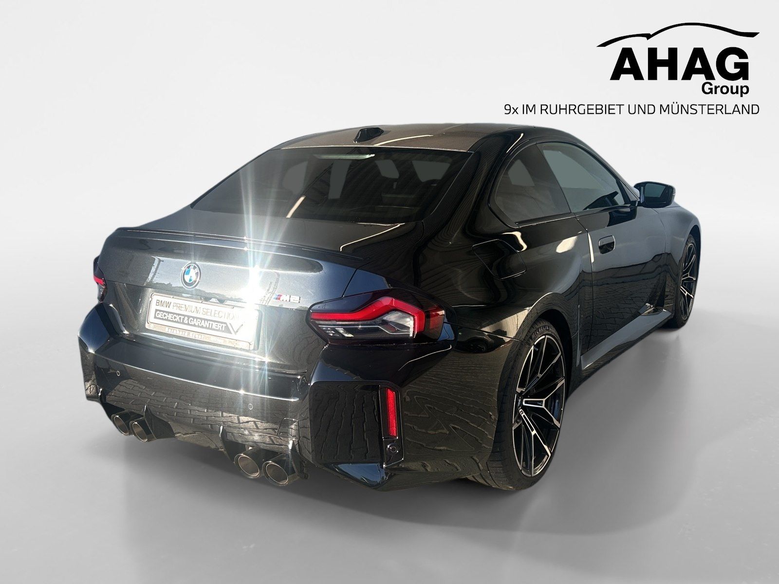 BMW M2 2024 г. Чёрный, пробег 8030 км