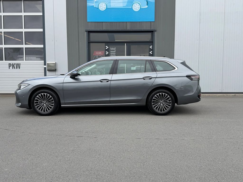 Volkswagen PASSAT VARIANT 2026 г. Серый, пробег 8106 км