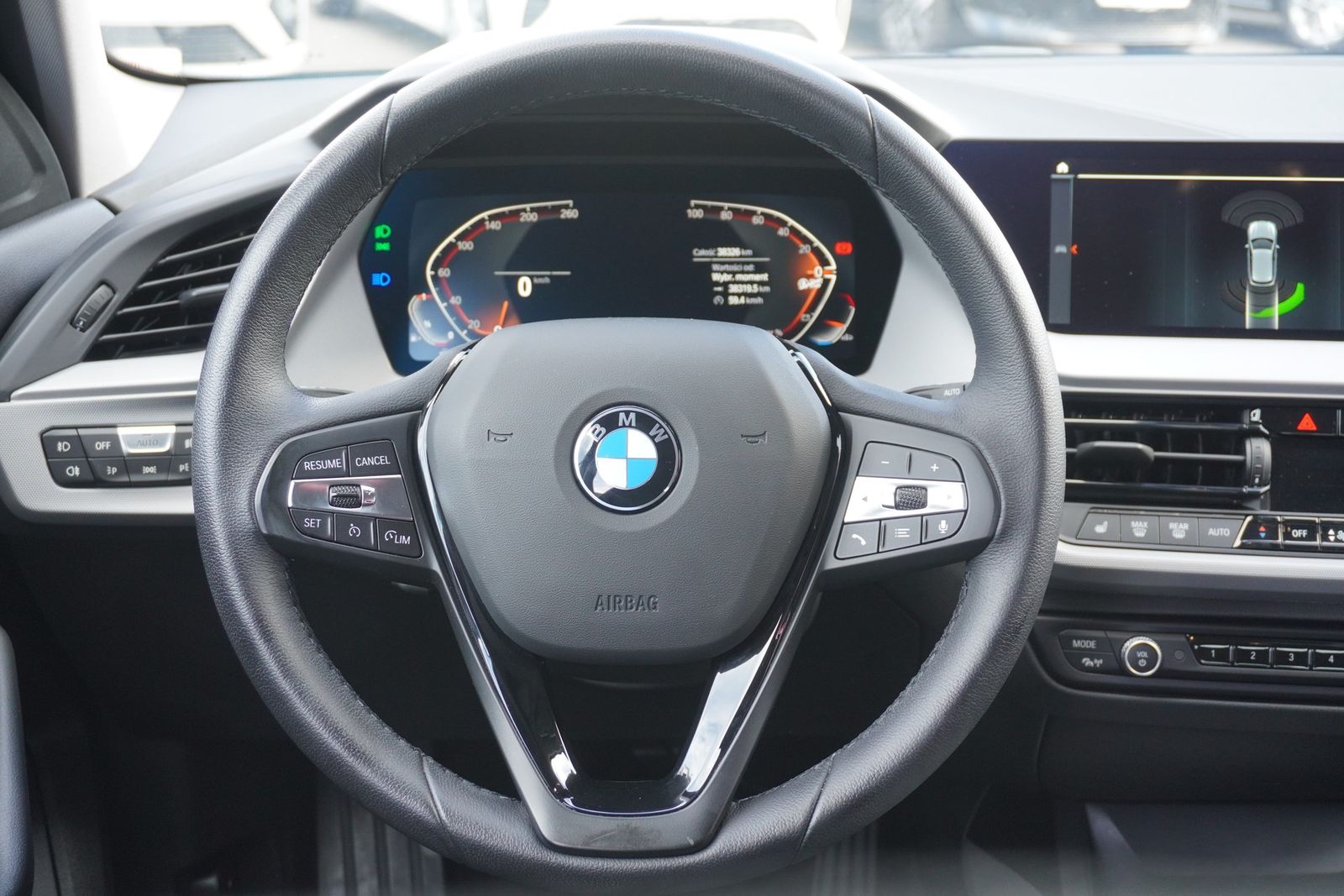 BMW 118 2024 г. Синий, пробег 38325 км