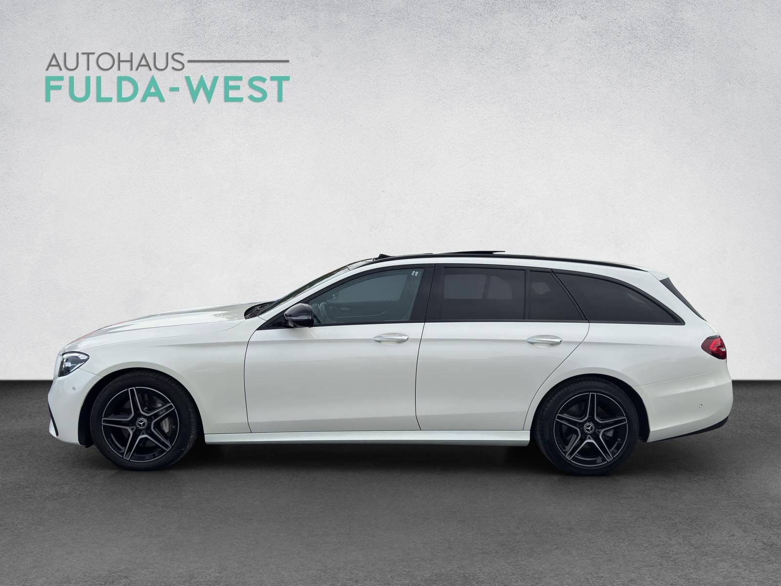 Mercedes-Benz E 400 2022 г. Белый, пробег 55890 км