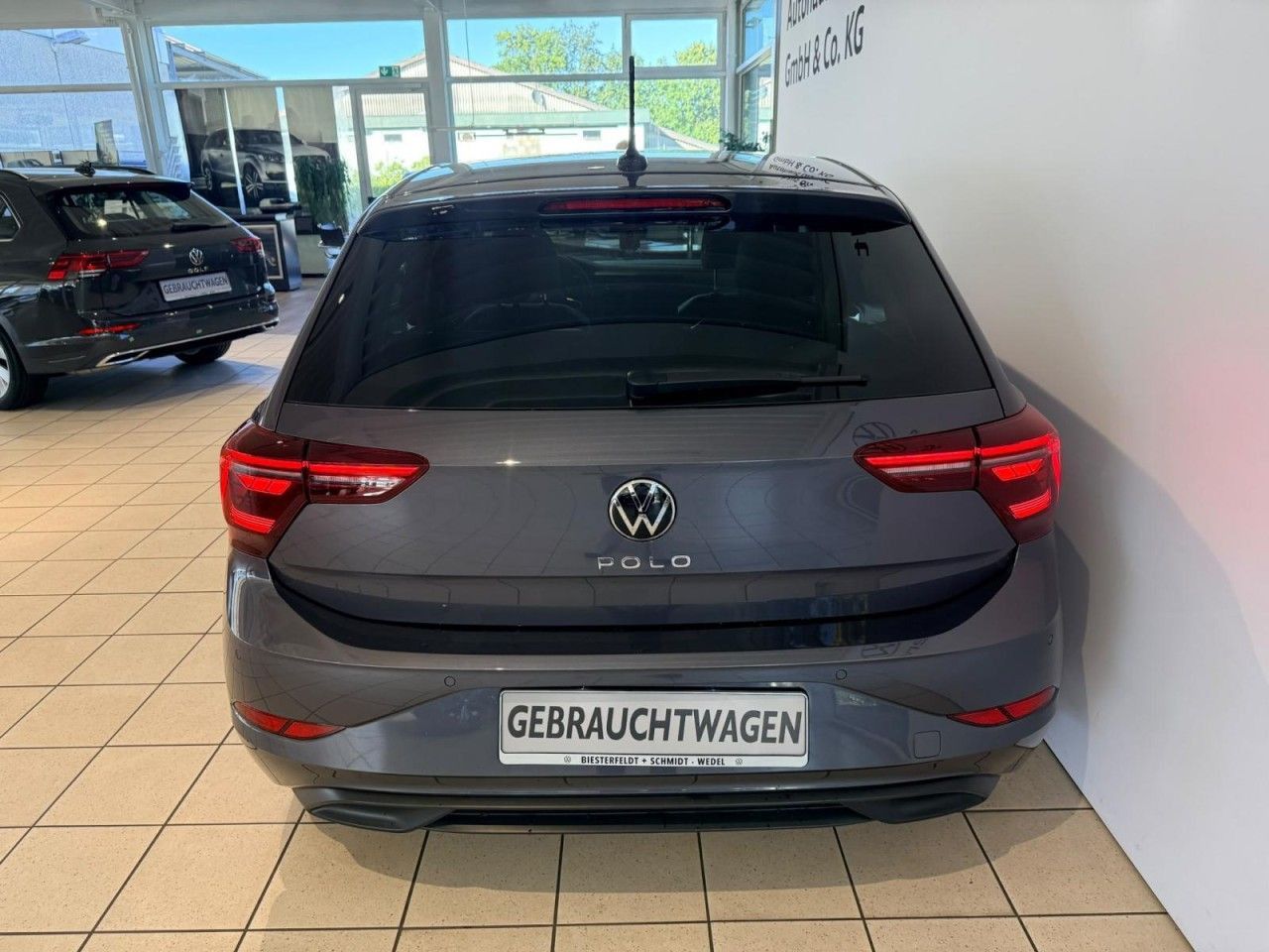 Volkswagen Polo 2022 г. Серый, пробег 8920 км