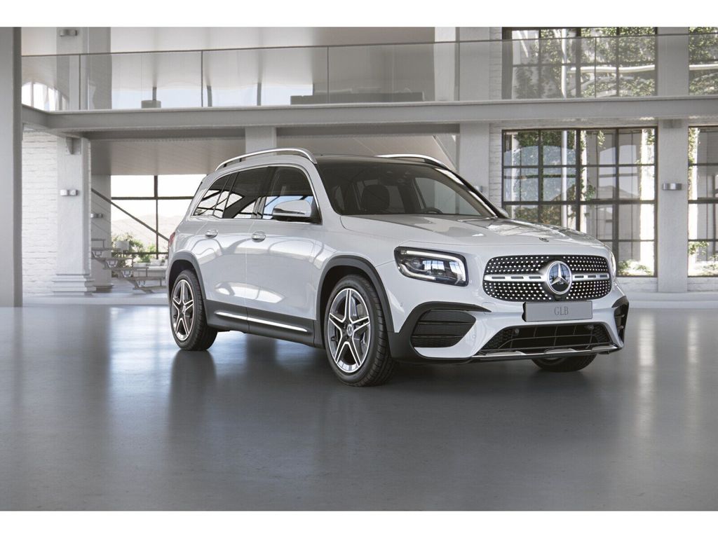 Mercedes-Benz GLB 200 2021 г. Белый, пробег 52095 км