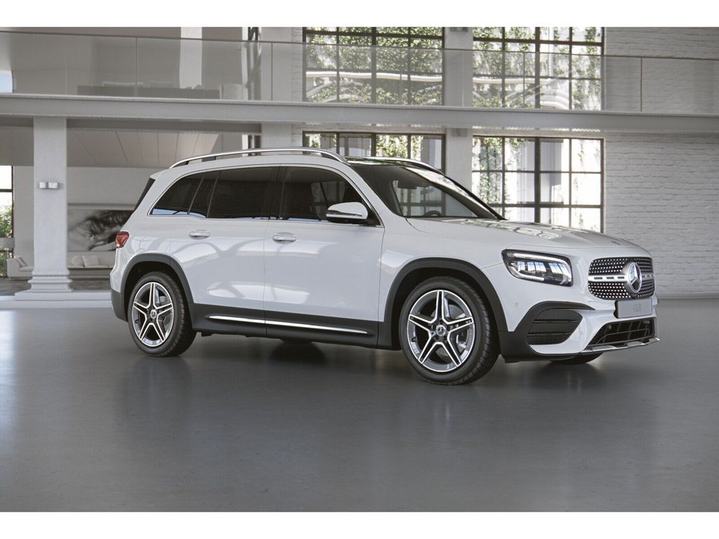 Mercedes-Benz GLB 200 2021 г. Белый, пробег 52095 км