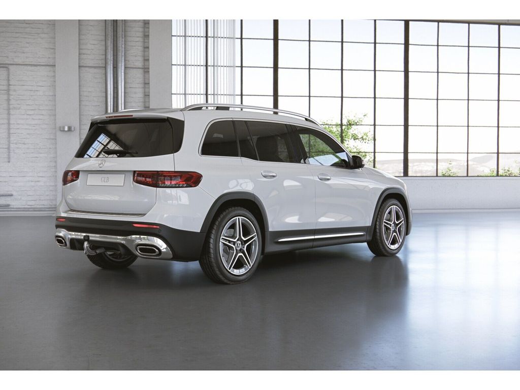 Mercedes-Benz GLB 200 2021 г. Белый, пробег 52095 км