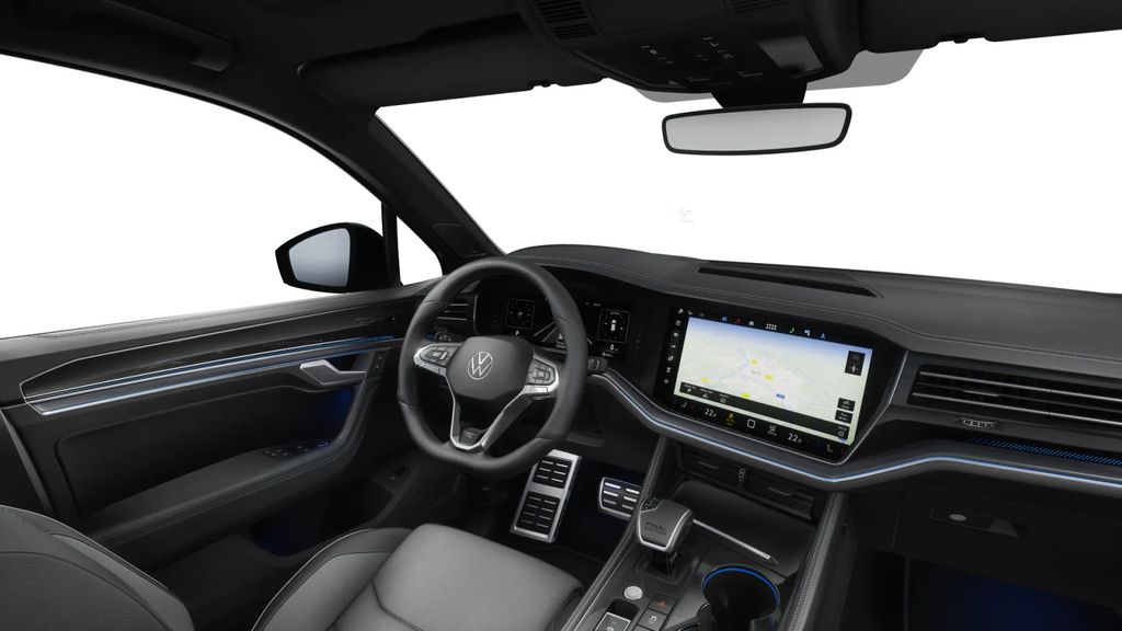 Volkswagen Touareg 2026 г. Серый, пробег 20941 км