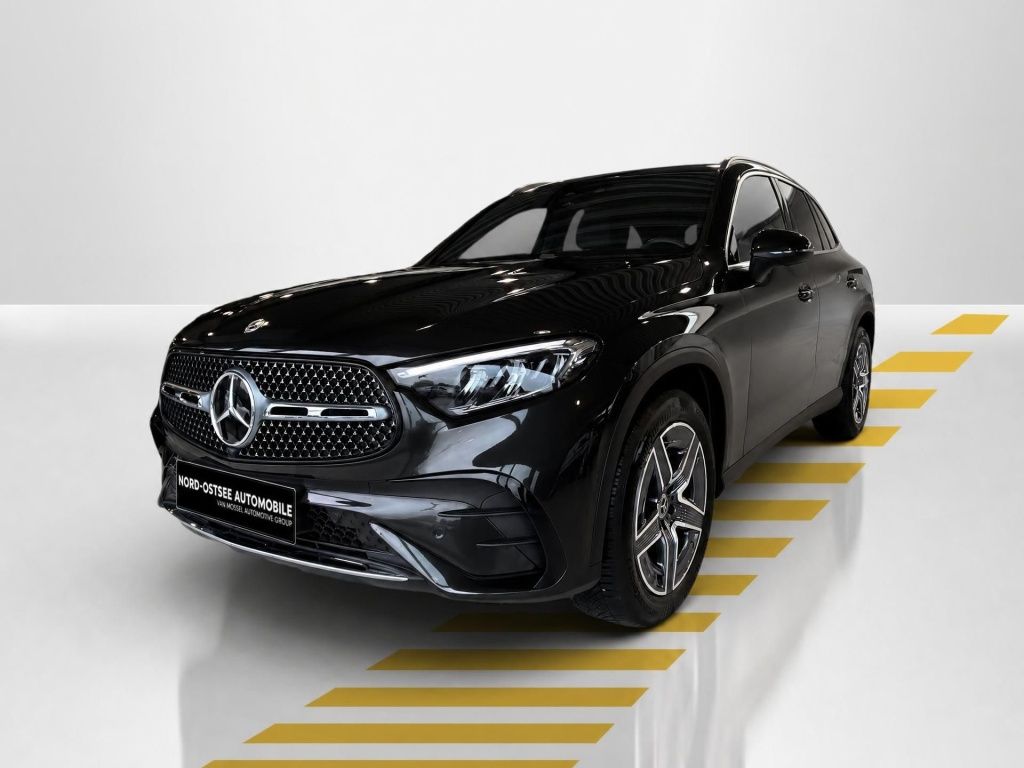 Mercedes-Benz GLC 300 2026 г. Серый, пробег 9875 км