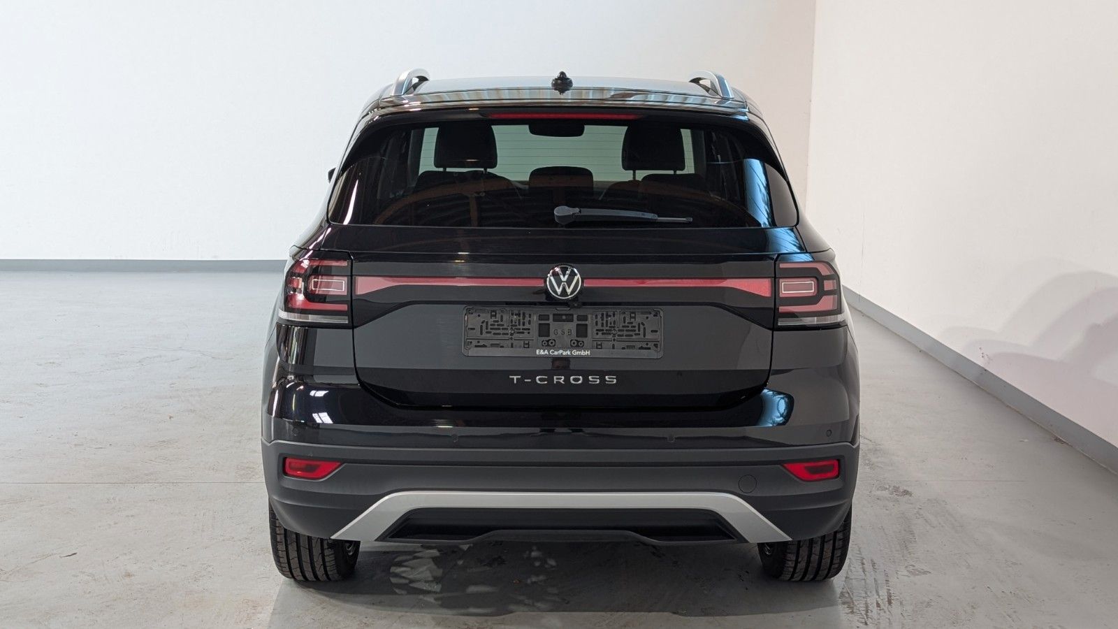 Volkswagen T-Cross 2022 г. Чёрный, пробег 24399 км