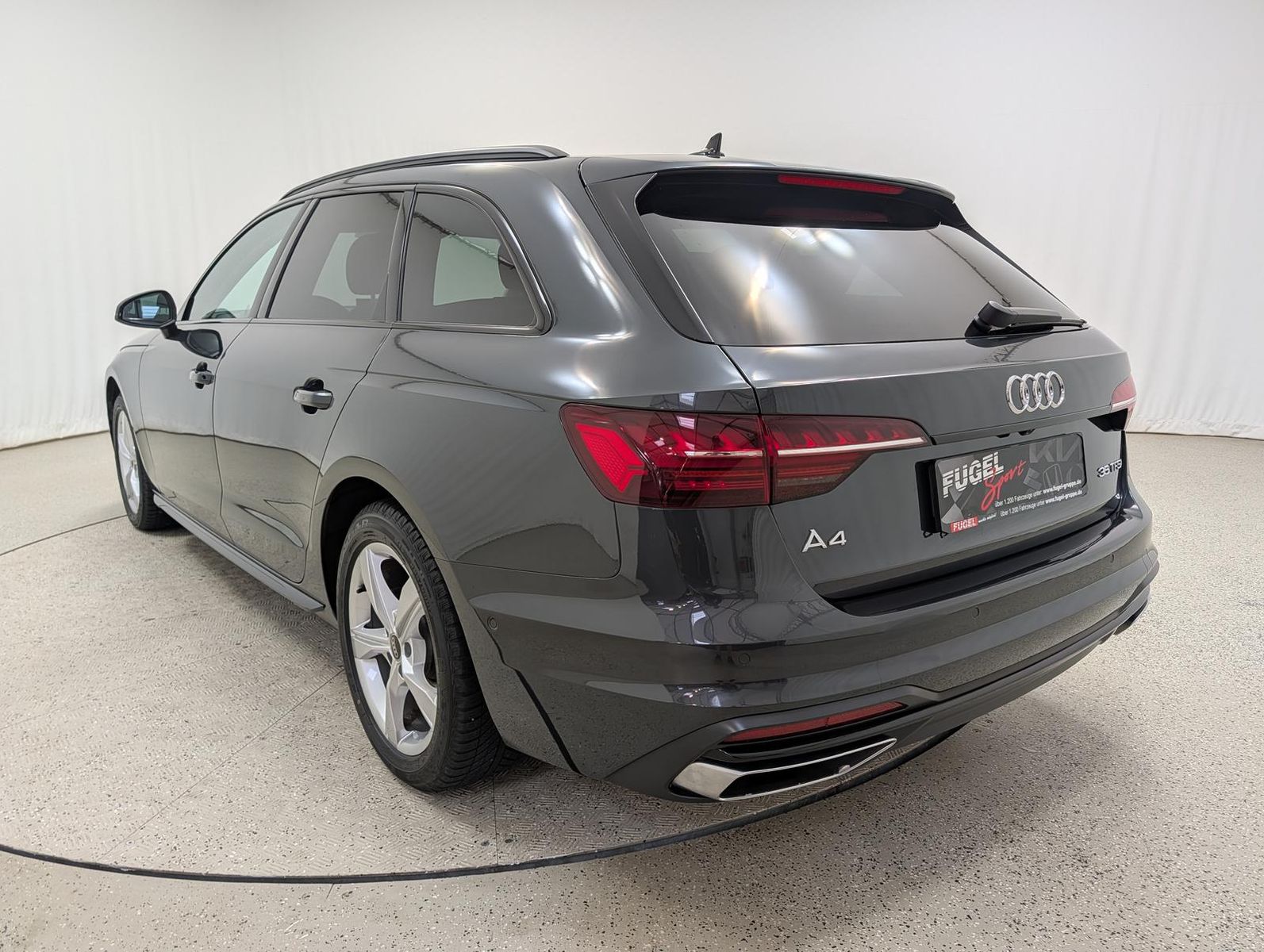Audi A4 2025 г. Серый, пробег 53324 км