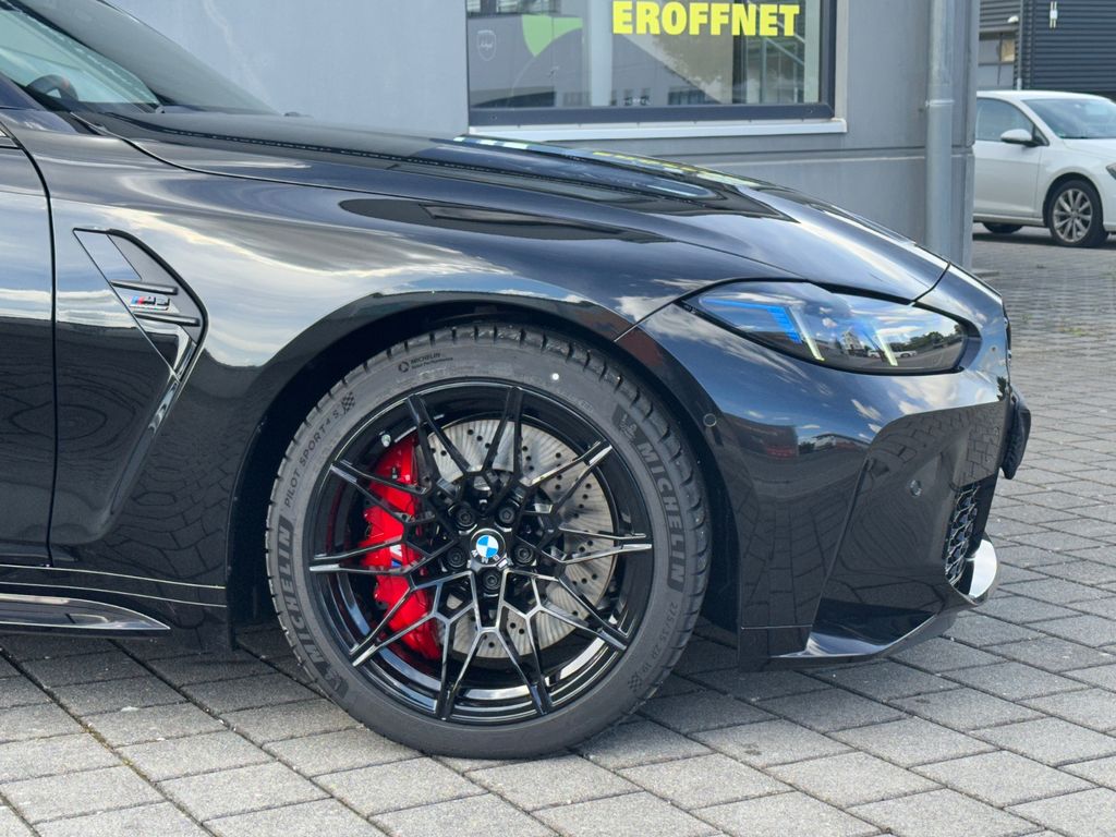 BMW M3 2026 г. Чёрный, пробег 4415 км