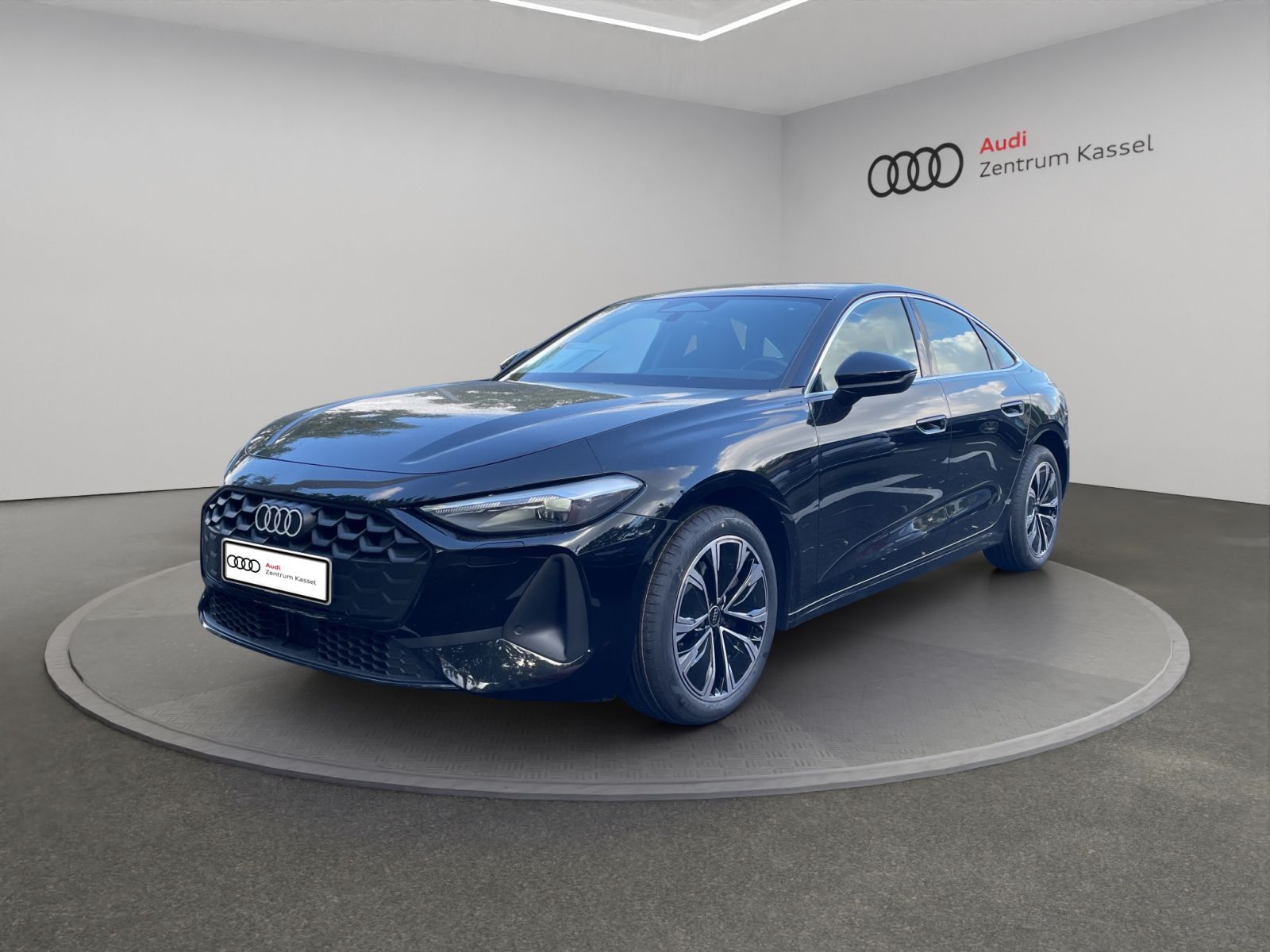 Audi A5 2025 г. Чёрный, пробег 21058 км
