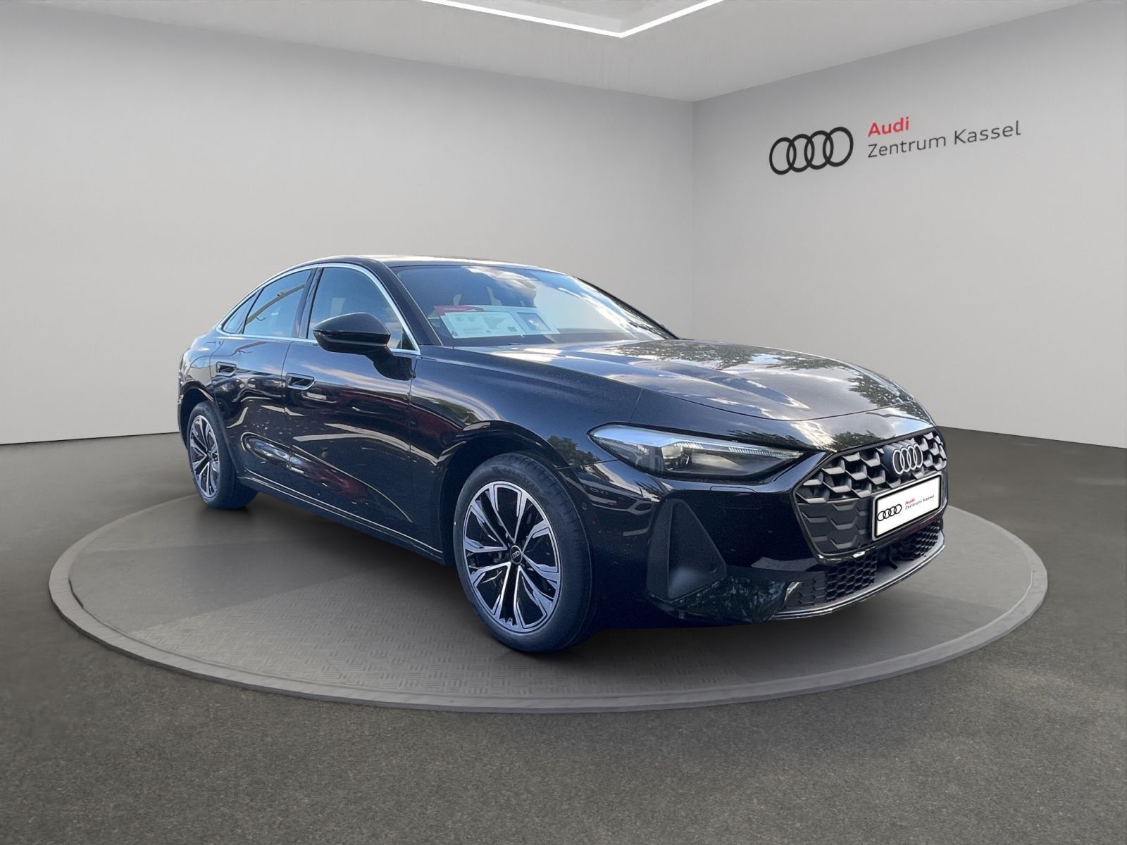 Audi A5 2025 г. Чёрный, пробег 21058 км