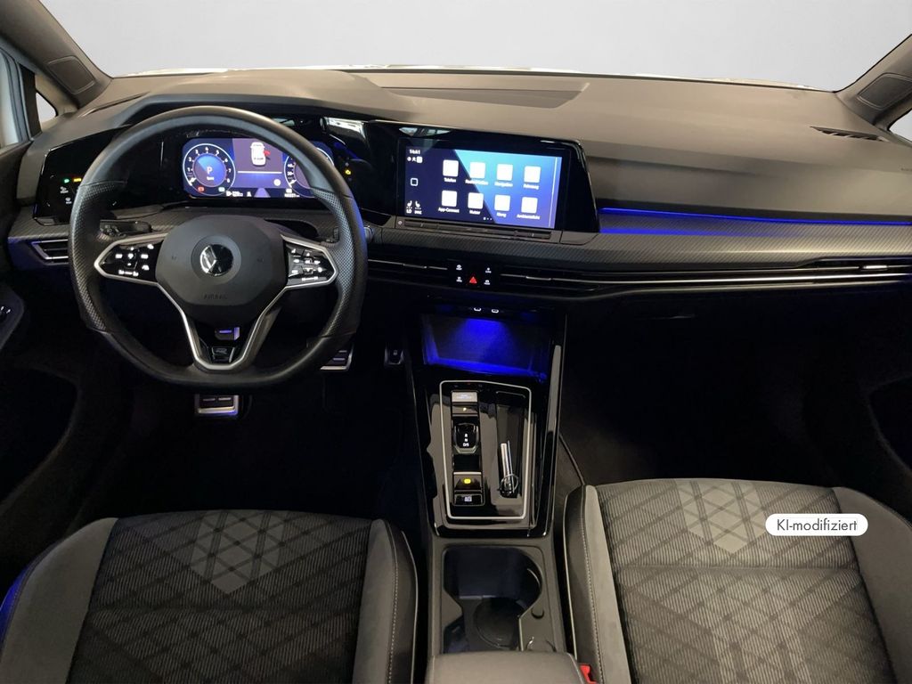Volkswagen Golf 2022 г. Белый, пробег 45315 км