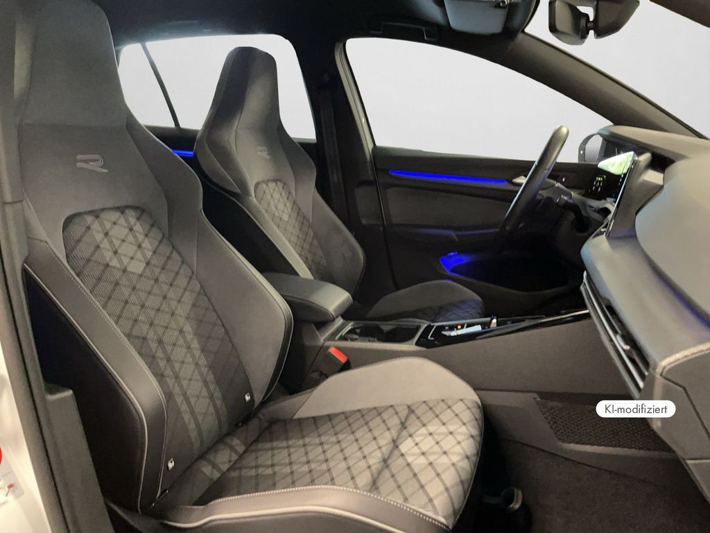 Volkswagen Golf 2022 г. Белый, пробег 45315 км