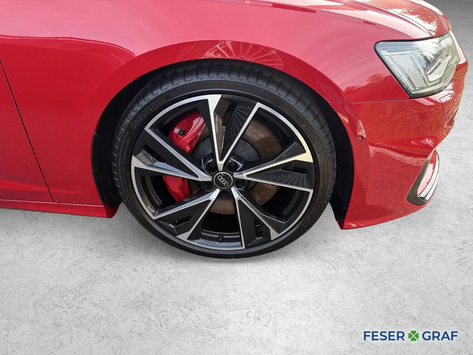 Audi S6 2023 г. Красный, пробег 46890 км