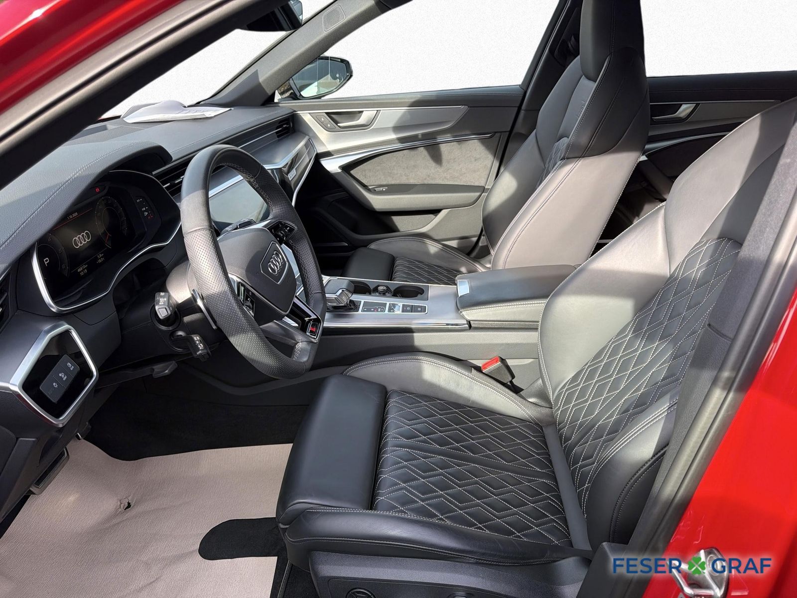 Audi S6 2023 г. Красный, пробег 46890 км