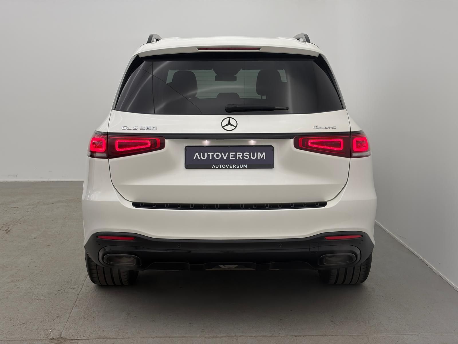 Mercedes-Benz GLS 580 2021 г. Белый, пробег 38106 км