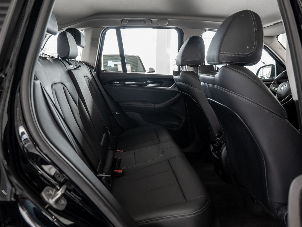 BMW X3 2023 г. Чёрный, пробег 49444 км