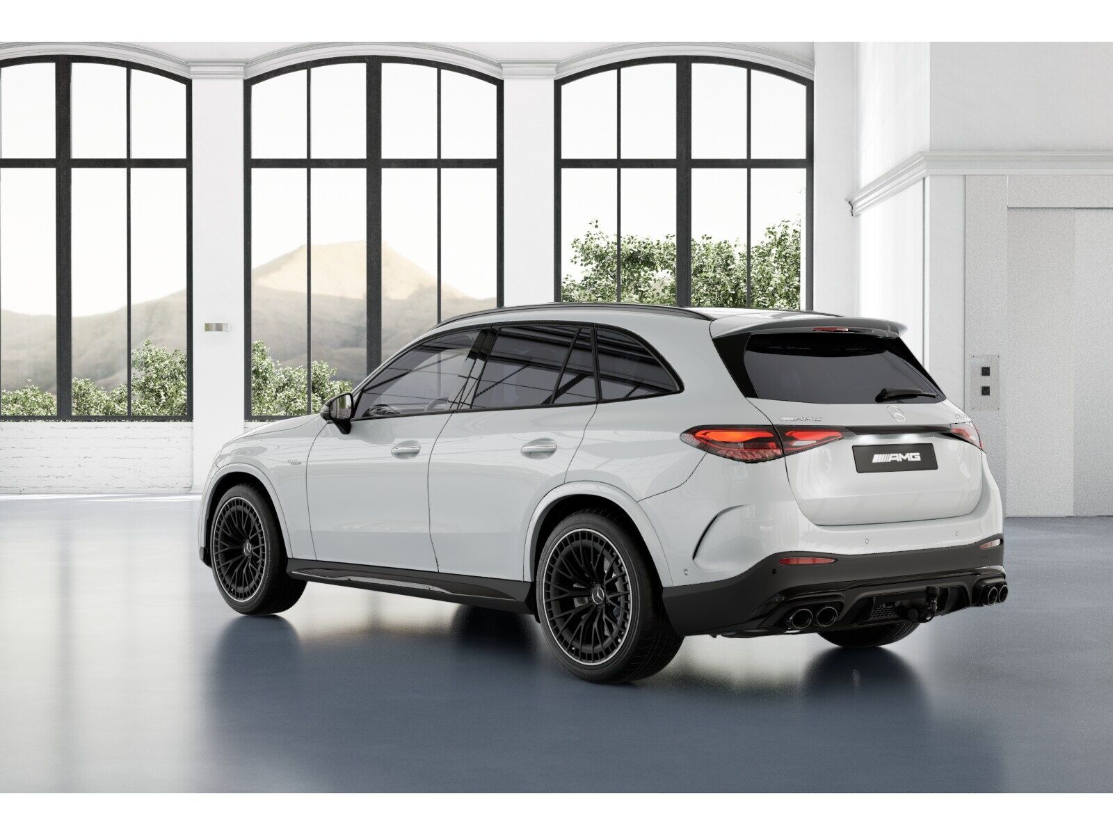 Mercedes-Benz GLC 43 AMG 2025 г. Белый, пробег 6528 км