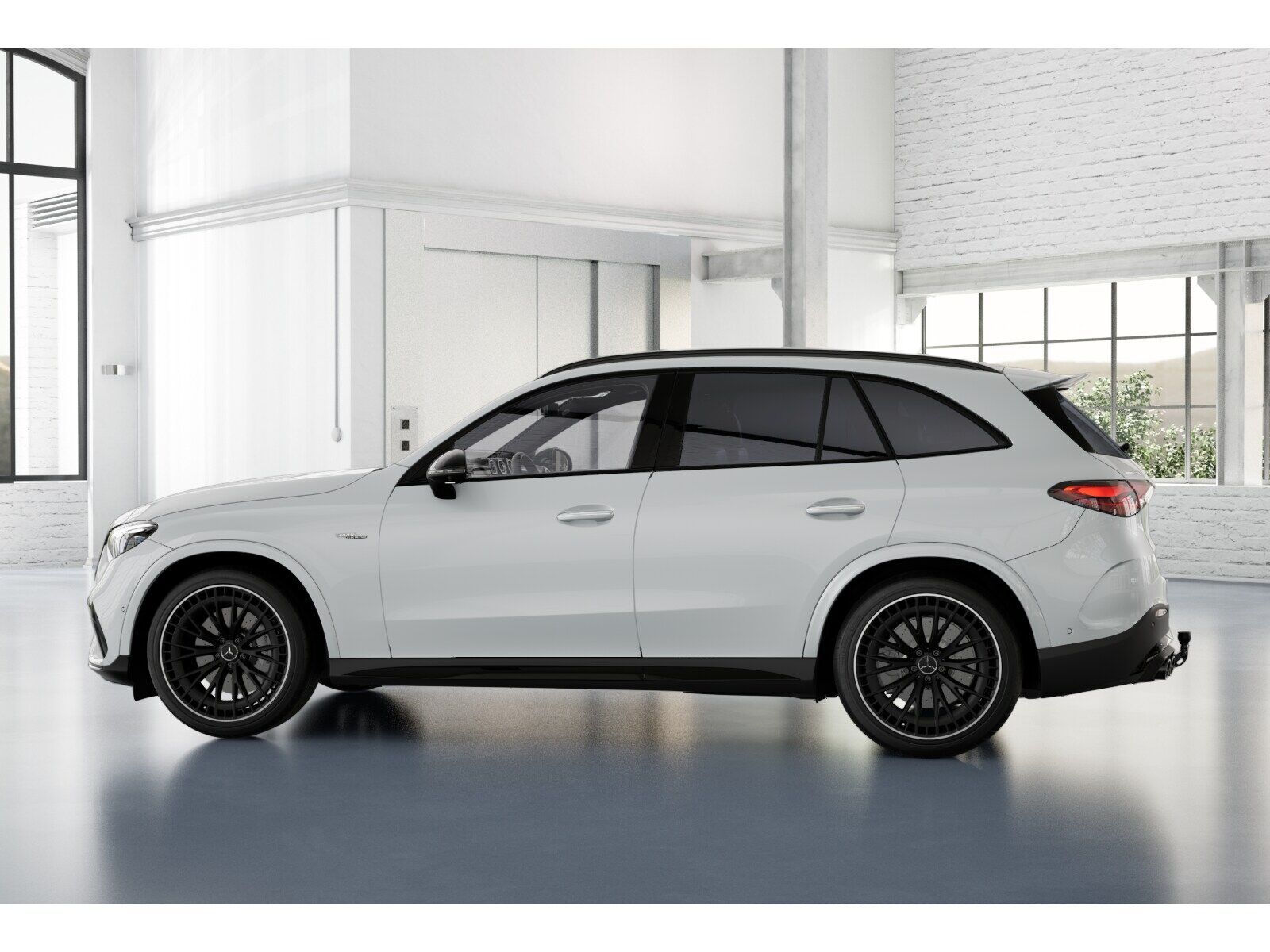 Mercedes-Benz GLC 43 AMG 2025 г. Белый, пробег 6528 км