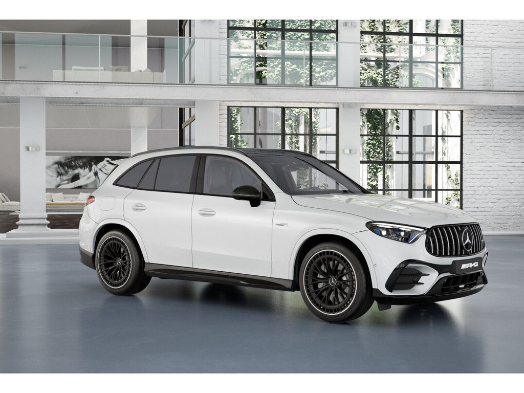 Mercedes-Benz GLC 43 AMG 2025 г. Белый, пробег 6528 км