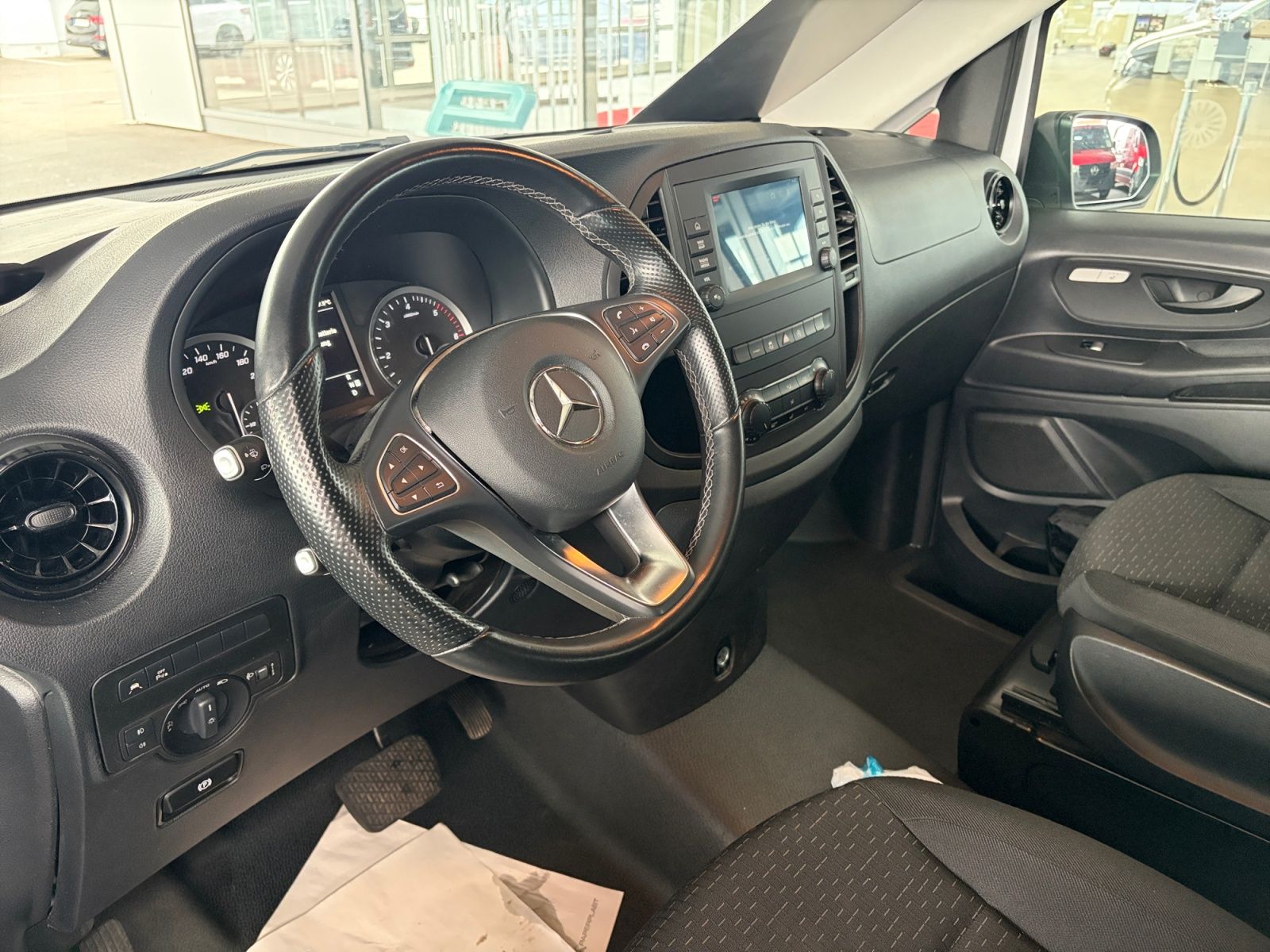 Mercedes-Benz Vito 2021 г. Белый, пробег 52787 км