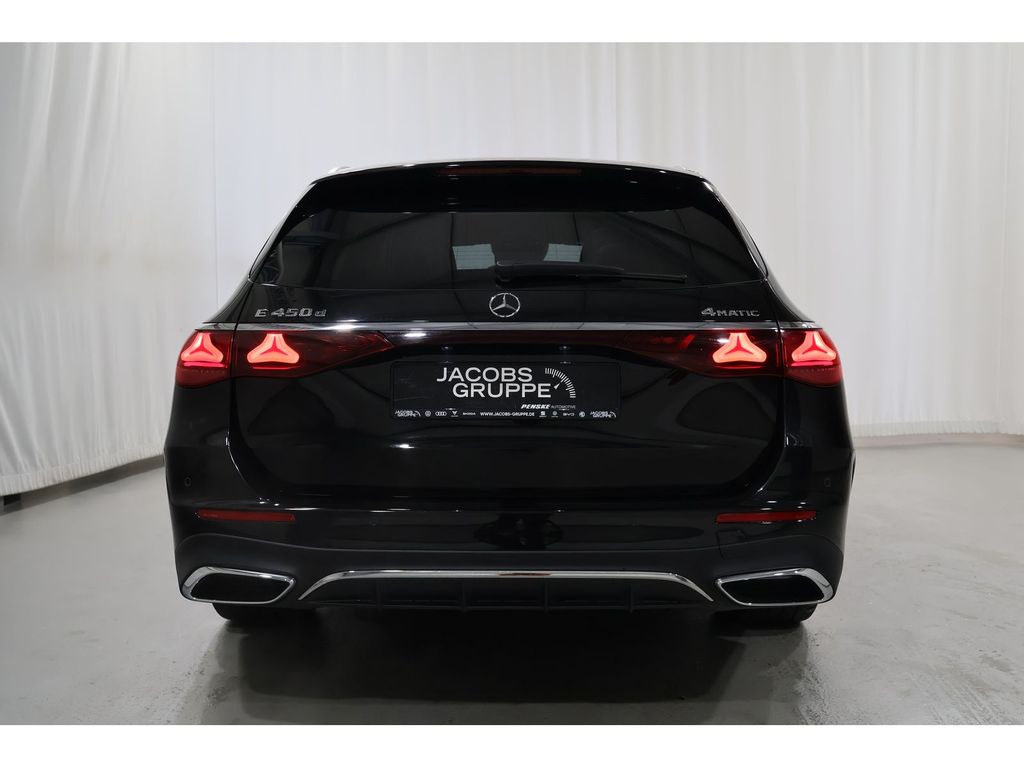 Mercedes-Benz E 450 2024 г. Чёрный, пробег 46000 км