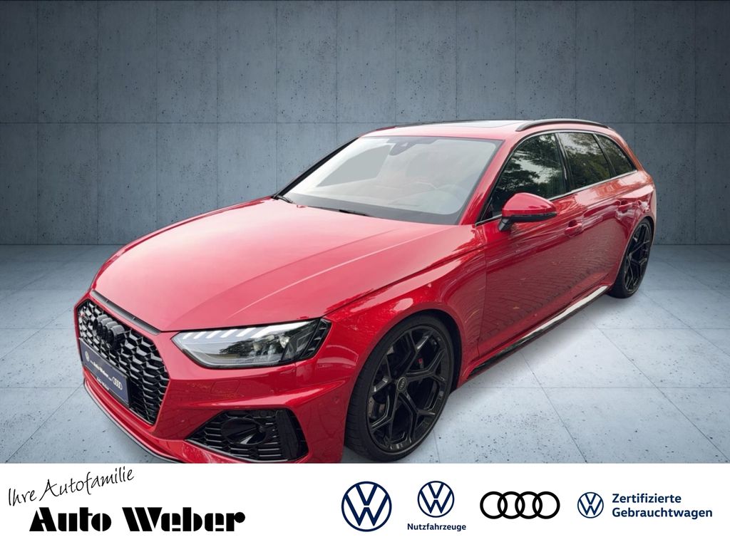 Audi RS4 2024 г. Красный, пробег 23688 км