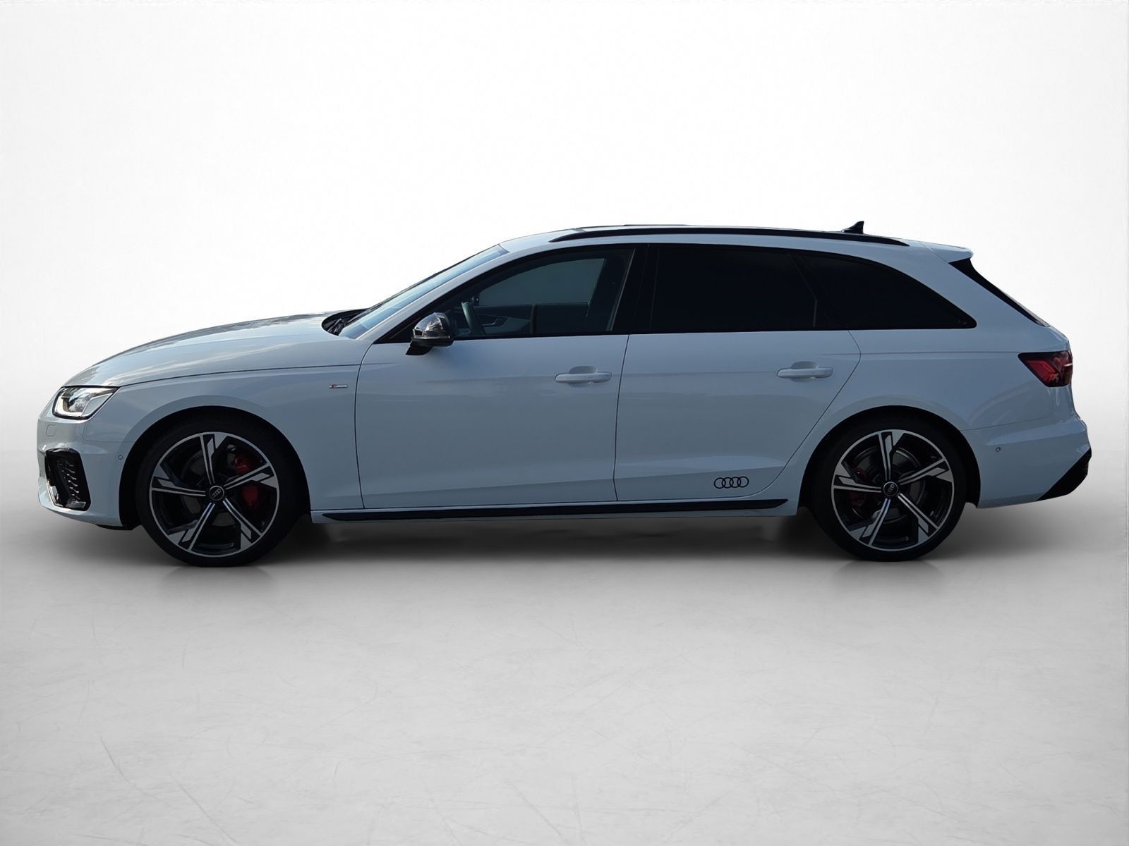 Audi A4 2023 г. Белый, пробег 55483 км