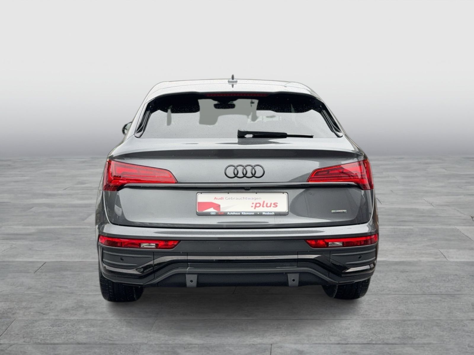 Audi Q5 2022 г. Серый, пробег 44755 км