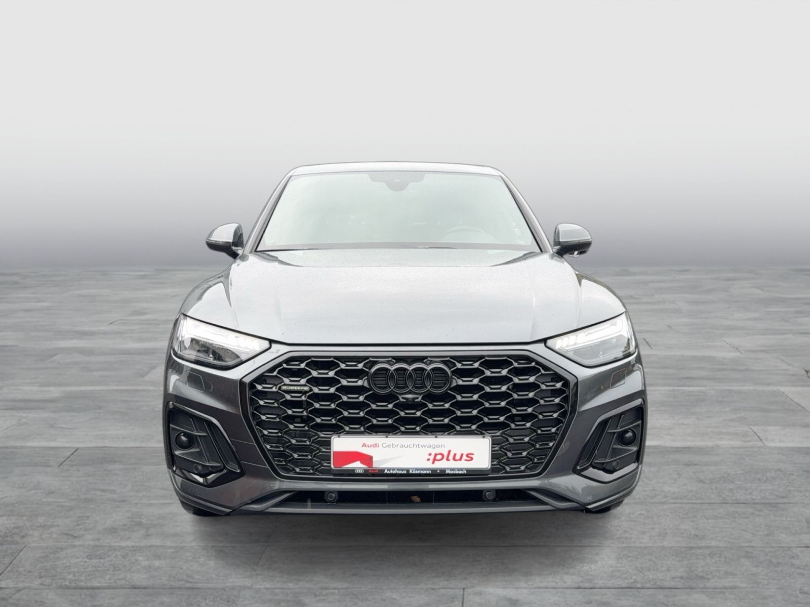 Audi Q5 2022 г. Серый, пробег 44755 км