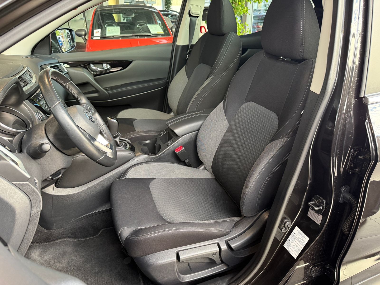 Nissan Qashqai 2021 г. Чёрный, пробег 42450 км
