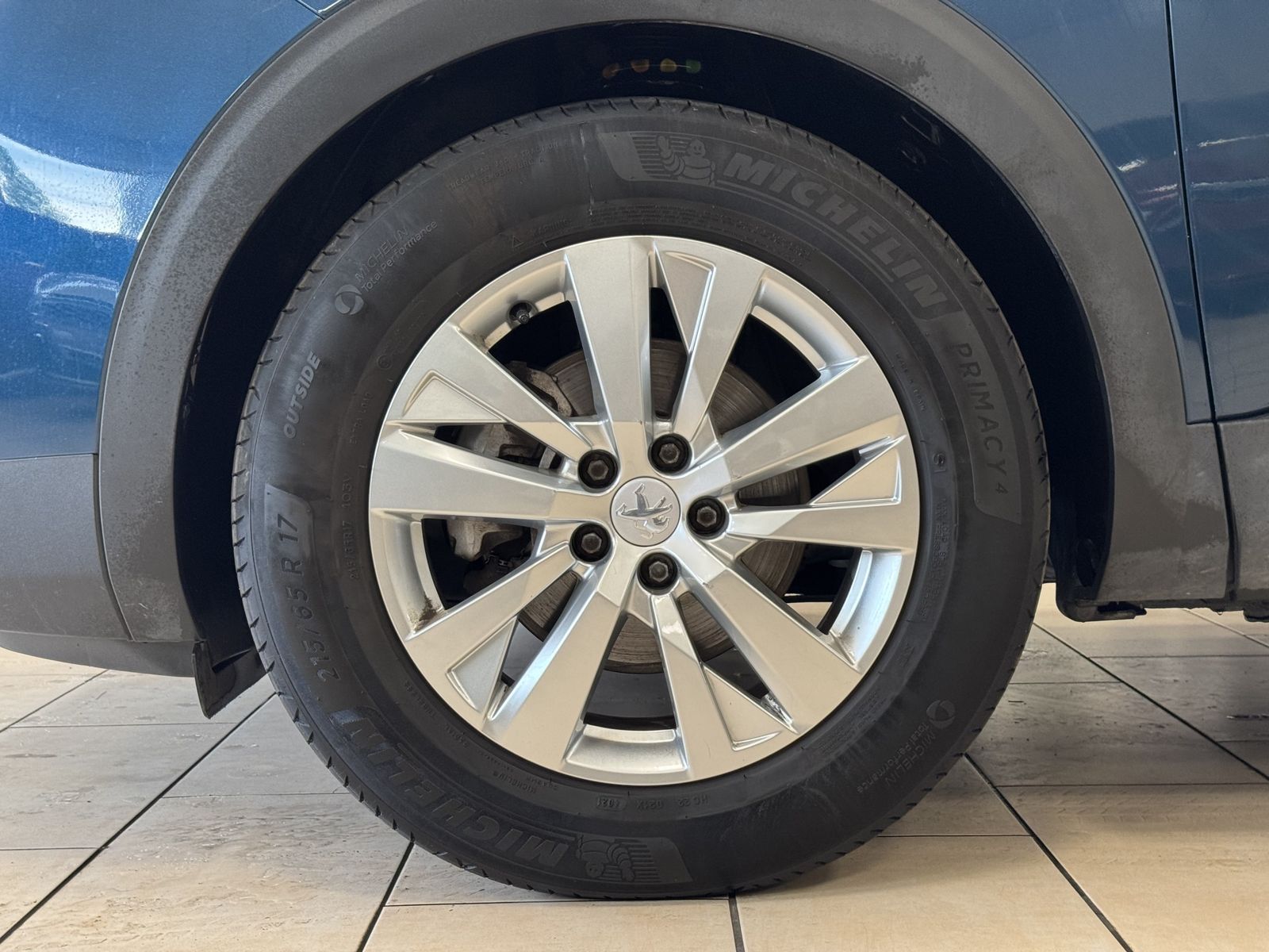 Peugeot 5008 2022 г. Синий, пробег 55935 км
