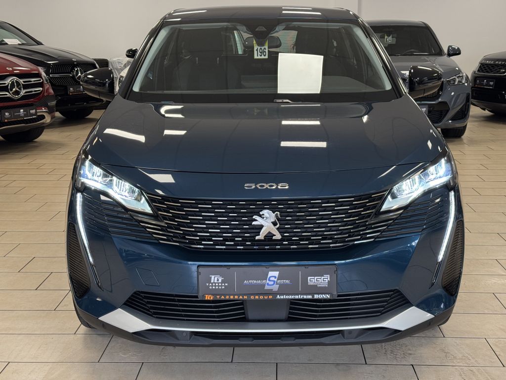 Peugeot 5008 2022 г. Синий, пробег 55935 км
