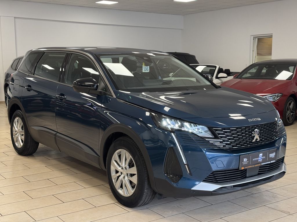 Peugeot 5008 2022 г. Синий, пробег 55935 км