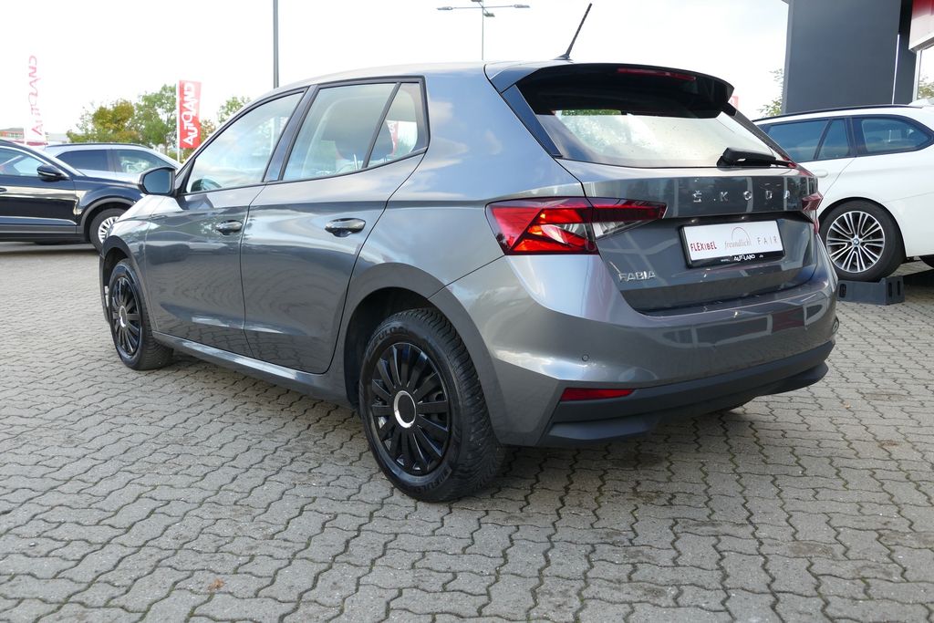 Skoda Fabia 2022 г. Серый, пробег 51569 км