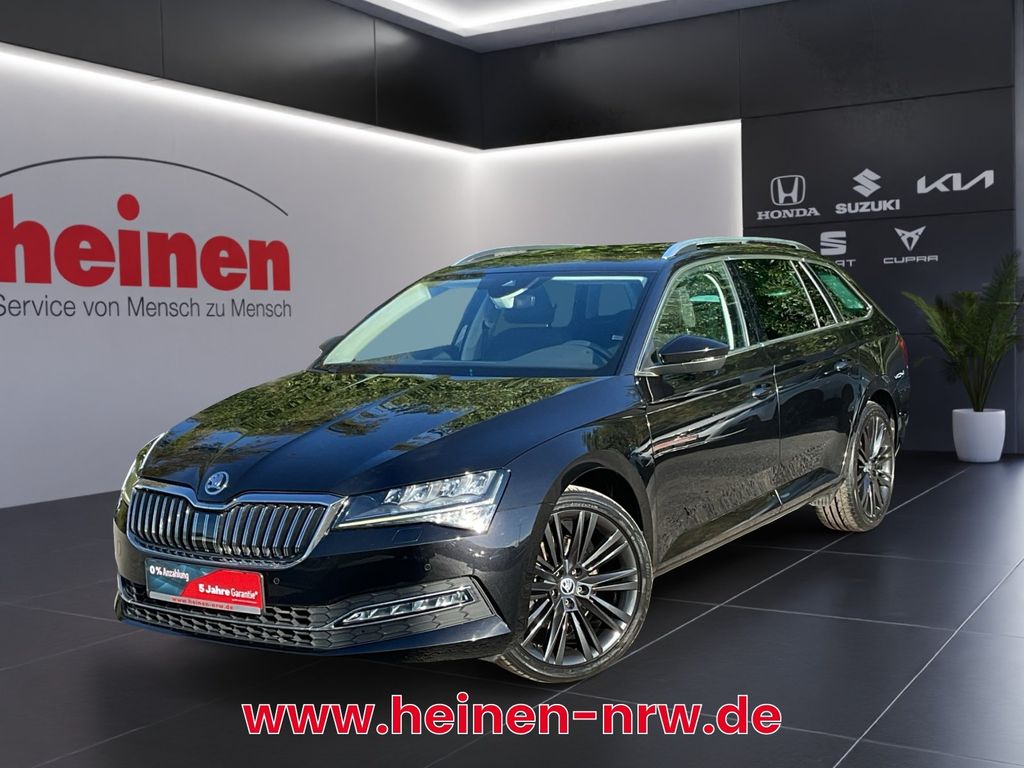 Skoda Superb 2023 г. Чёрный, пробег 47134 км